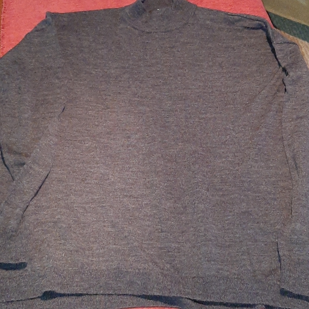 Uniqlo pure new wool light sweater.